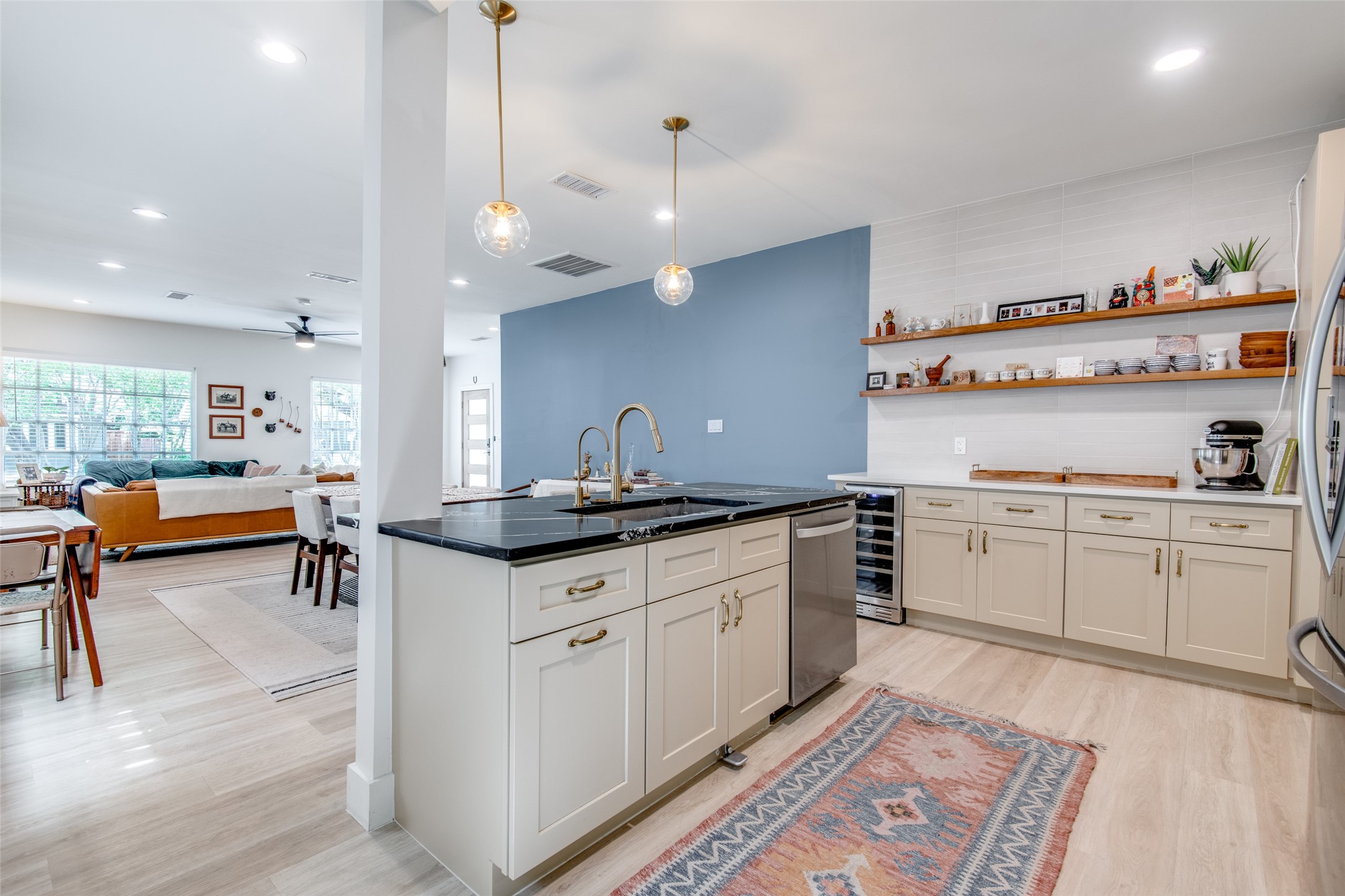 5400 Worth Street Dallas TX 75214