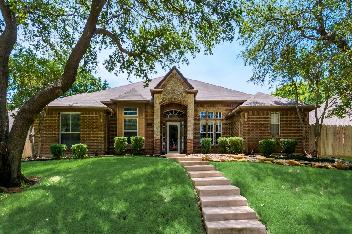 912 Brittany Drive Lewisville TX 75067