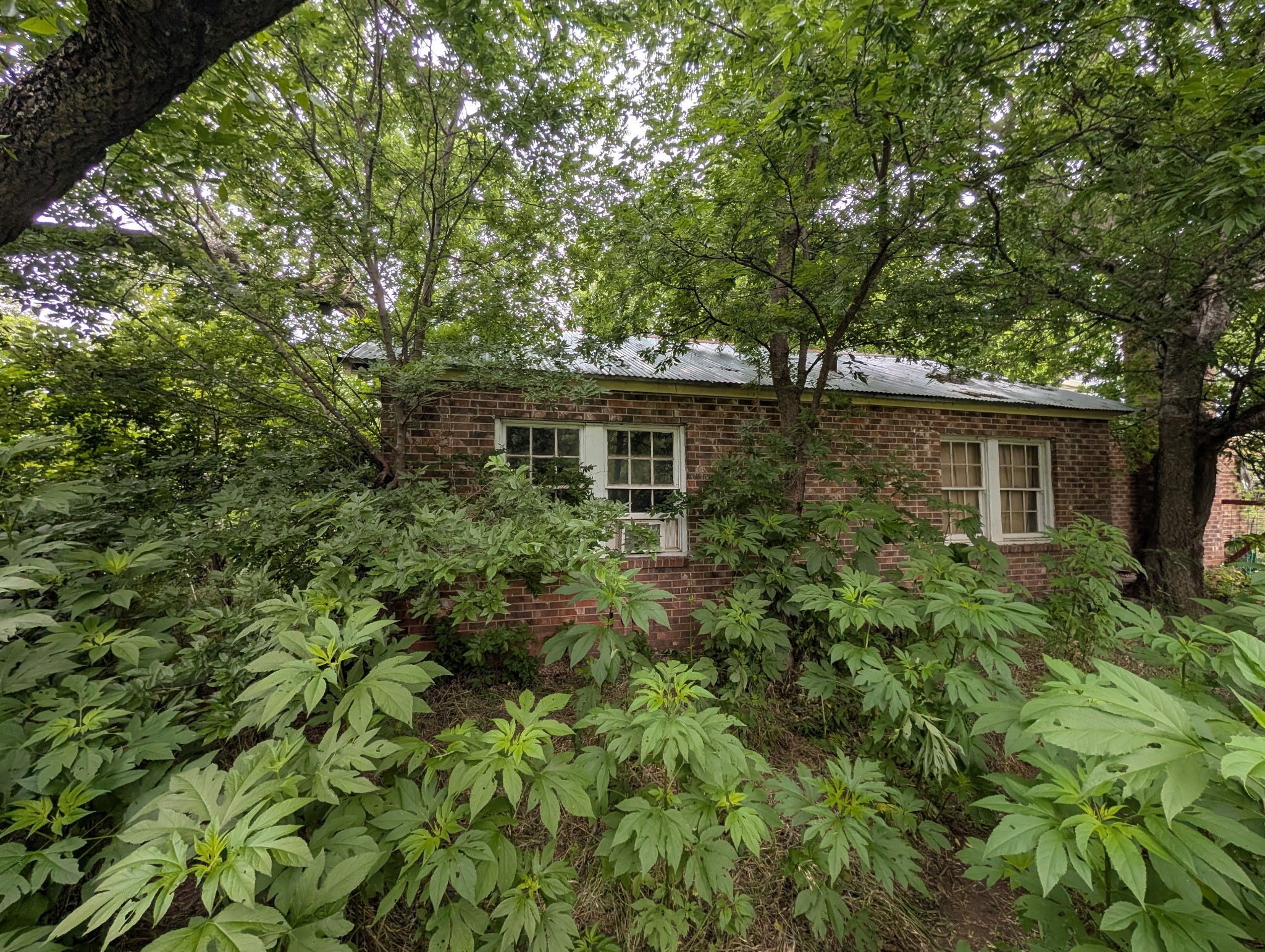 602 Avenue H Blanket TX 76432