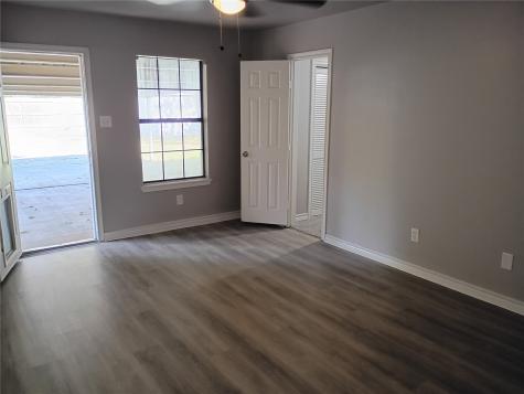 208 Almond Street Waxahachie TX 75165