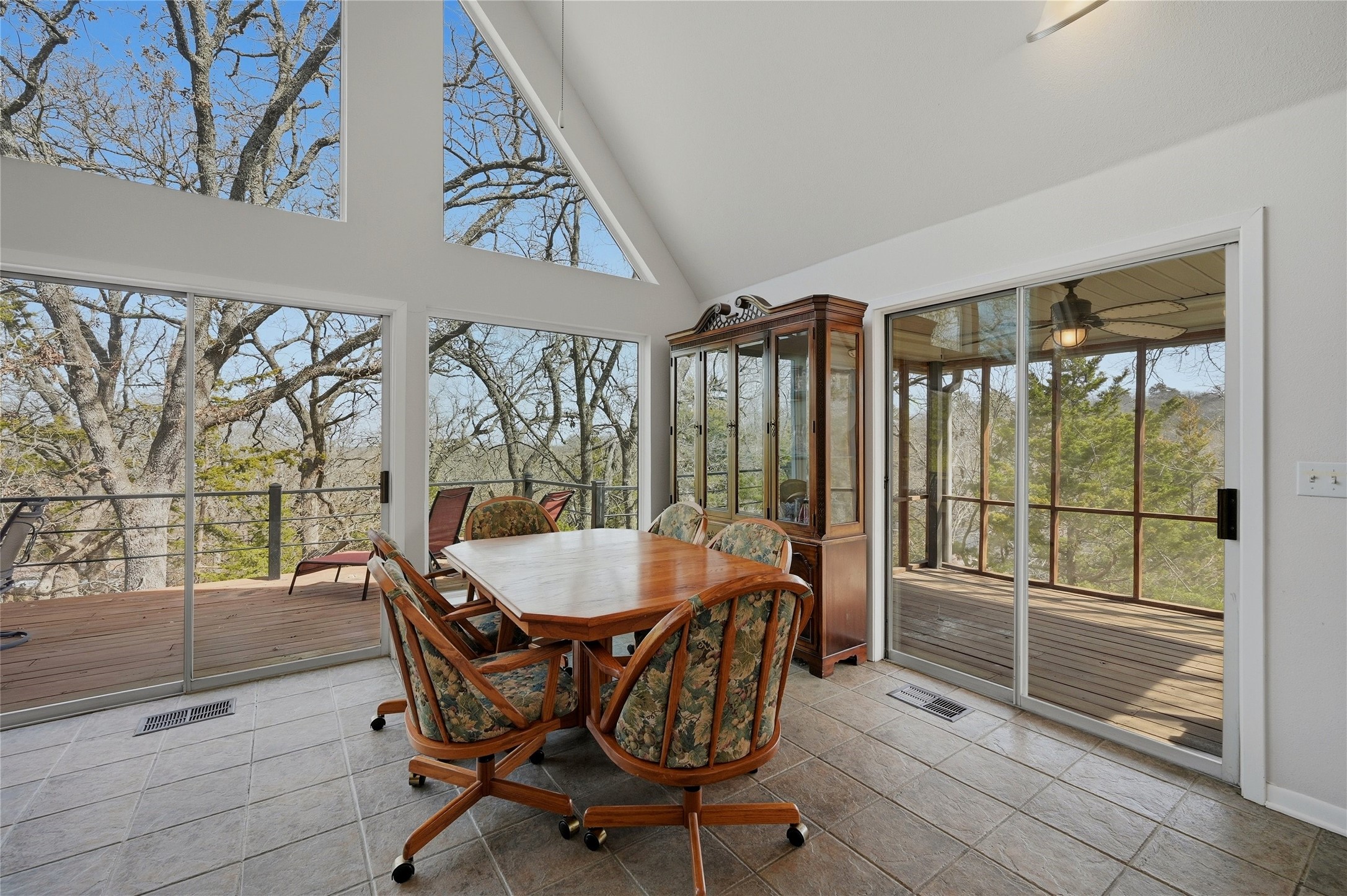 102 Hacienda Drive Pottsboro TX 75076