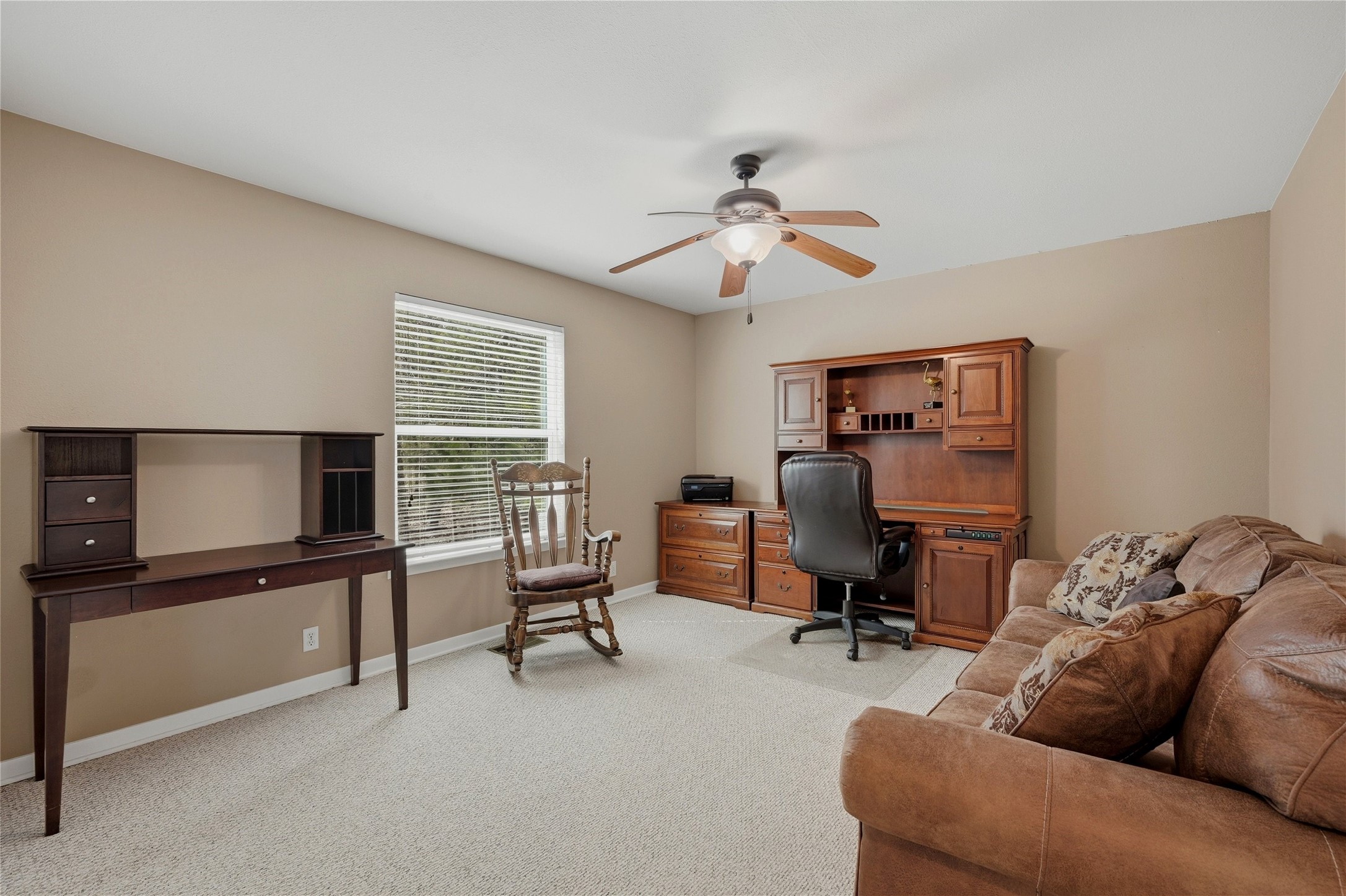 102 Hacienda Drive Pottsboro TX 75076
