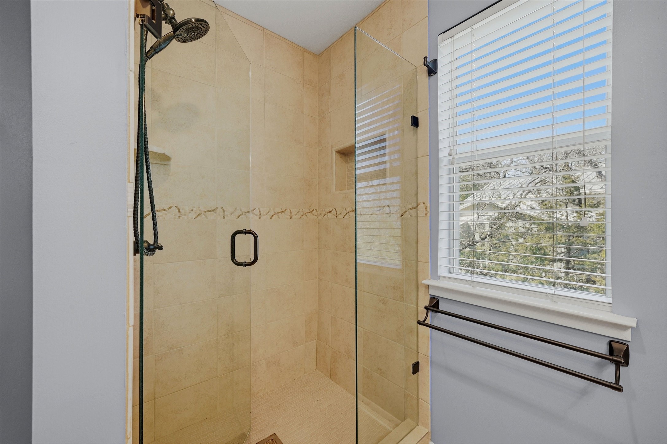 102 Hacienda Drive Pottsboro TX 75076