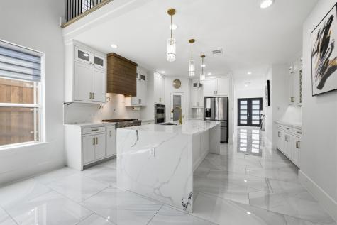 4002 Furey Street Dallas TX 75212