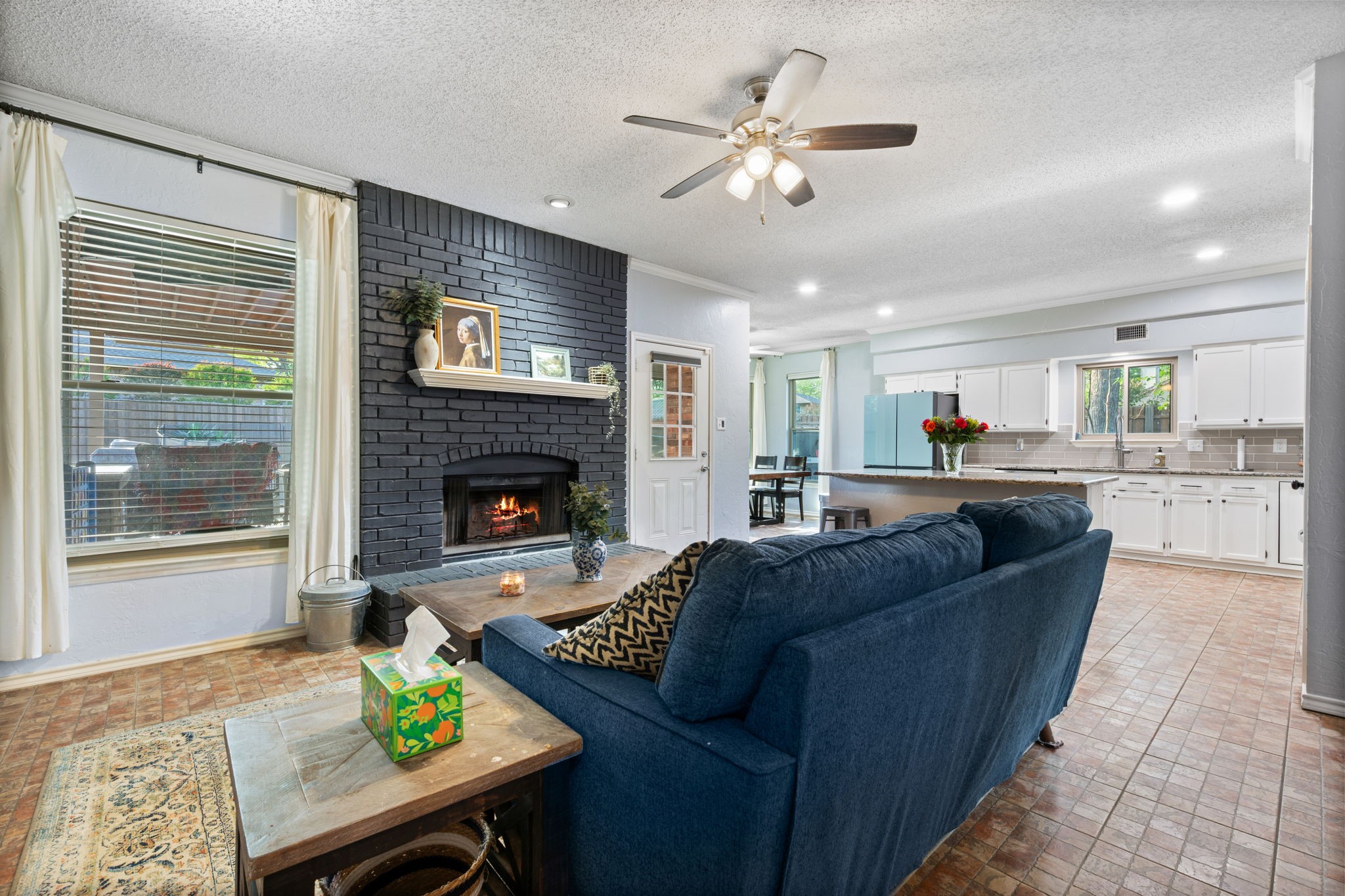 2113 Carriage Hill Denton TX 76207