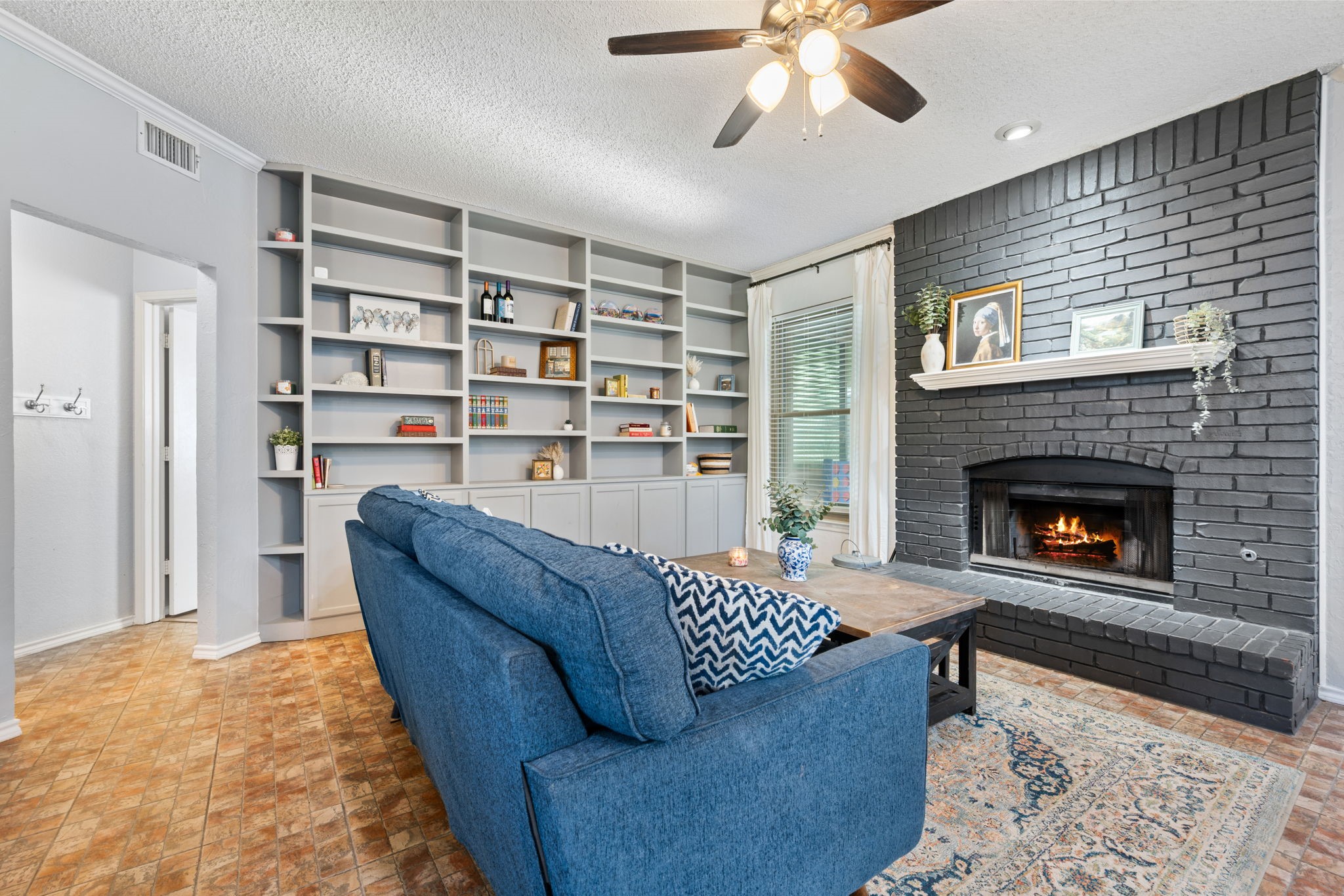 2113 Carriage Hill Denton TX 76207