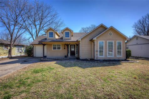 2516 Monroe Street Commerce TX 75428