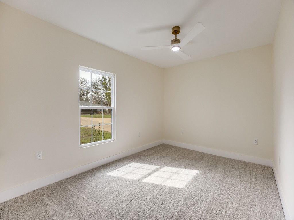 1425 W Shepherd Street Denison TX 75020