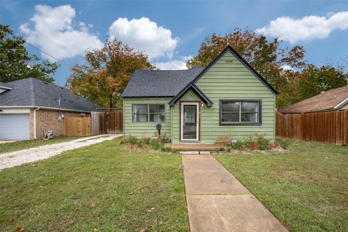 811 N Virginia Street Terrell TX 75160