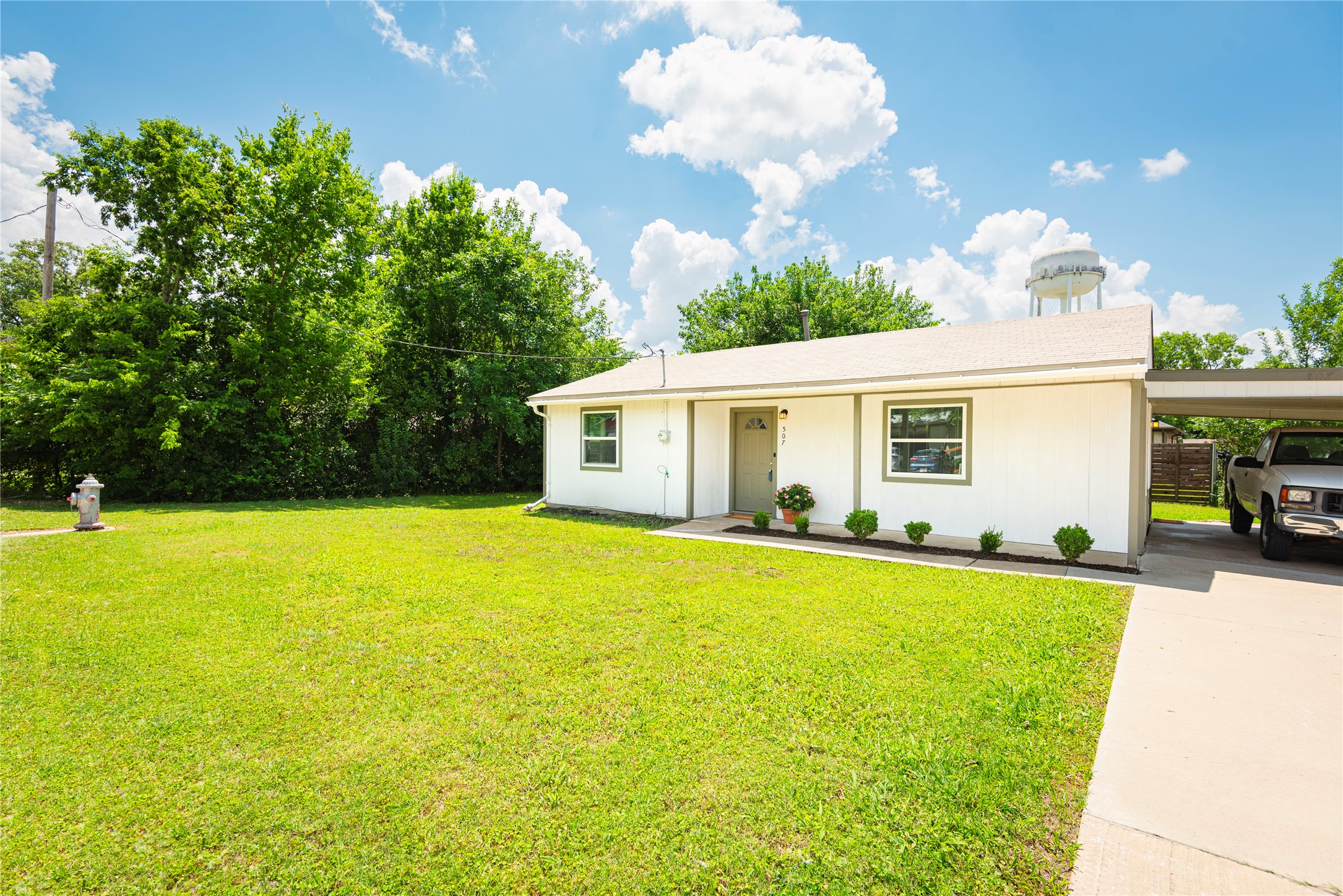 507 Oak Street Princeton TX 75407