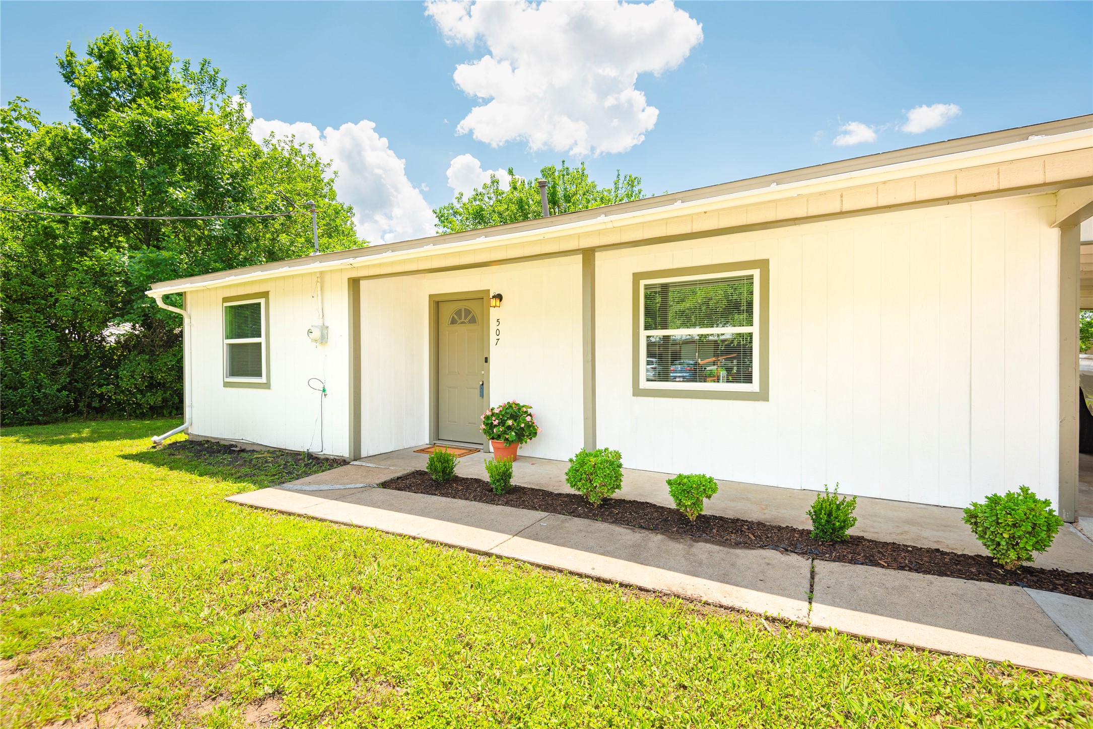 507 Oak Street Princeton TX 75407