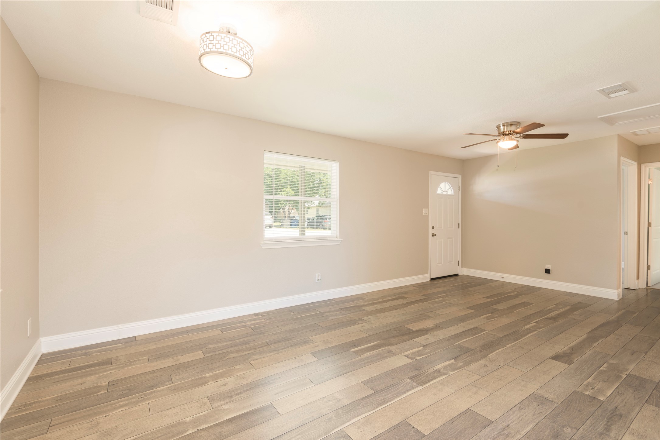 507 Oak Street Princeton TX 75407