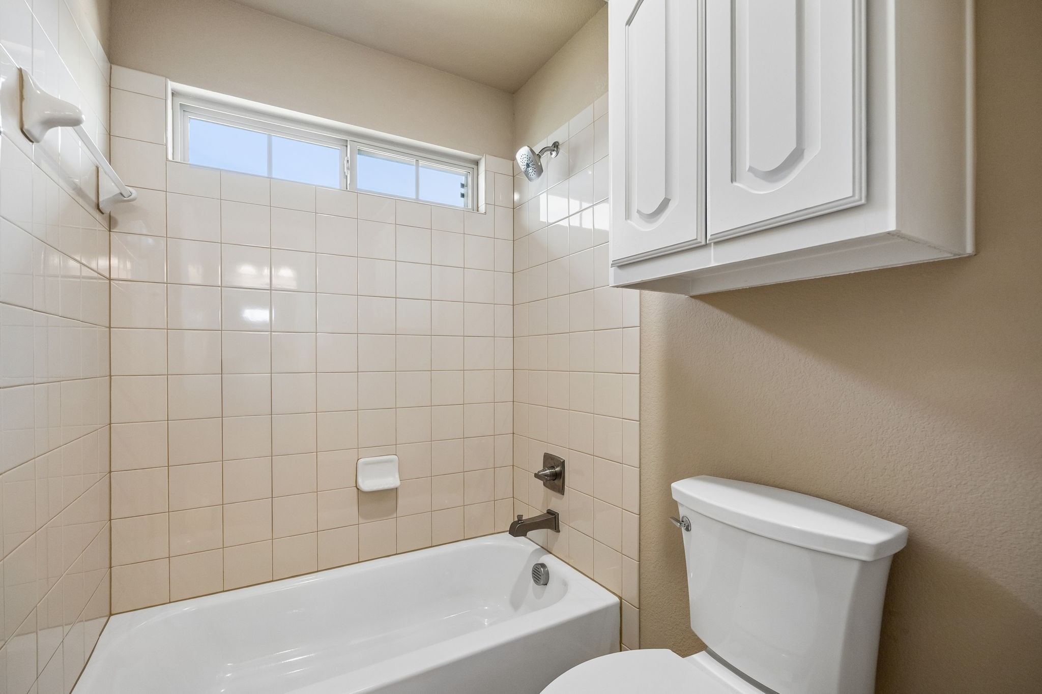 100 Spruce Street Red Oak TX 75154
