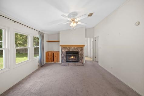 21133 Joe Paul Lane Chandler TX 75758