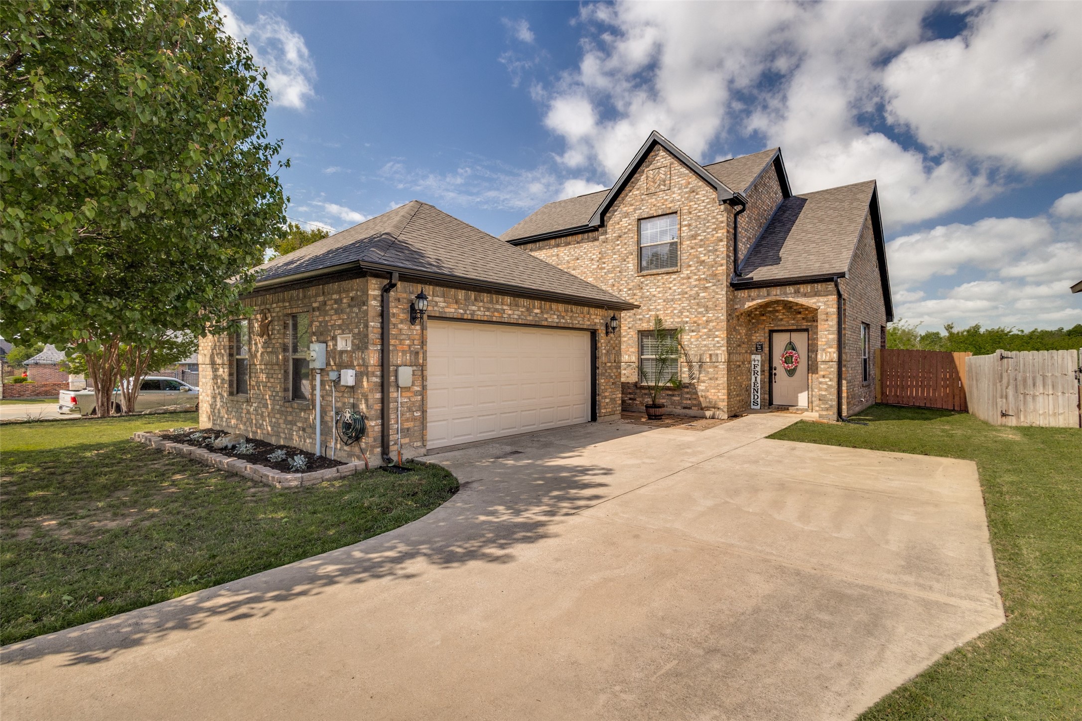 1 Pleasant Valley Sanger TX 76266