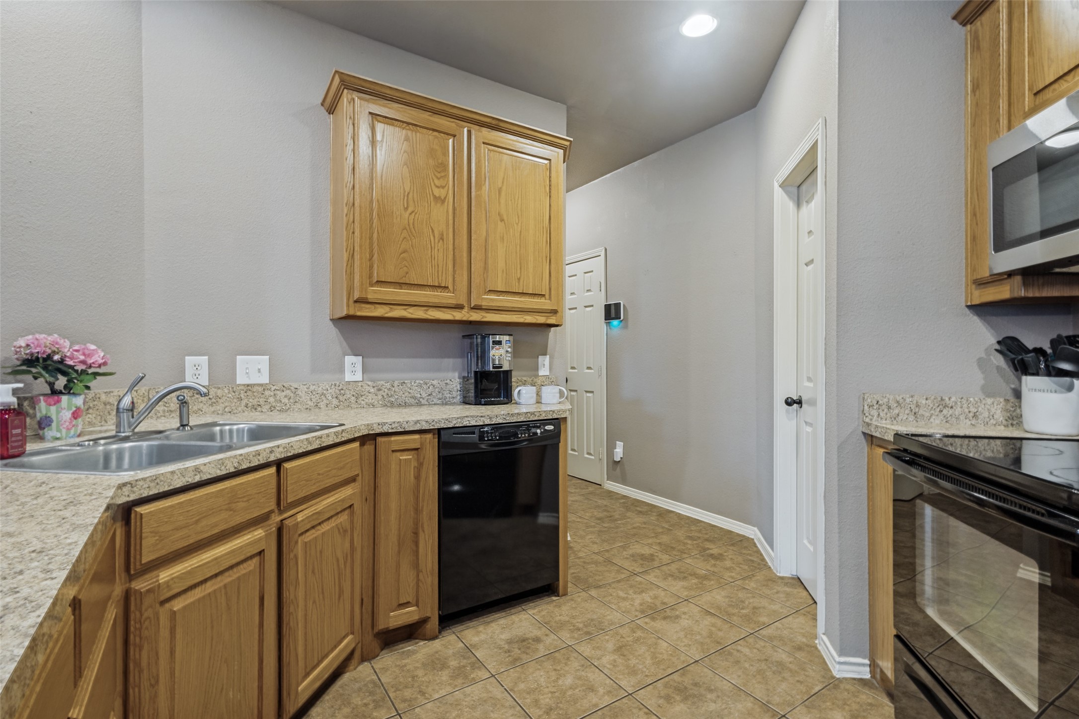 1 Pleasant Valley Sanger TX 76266