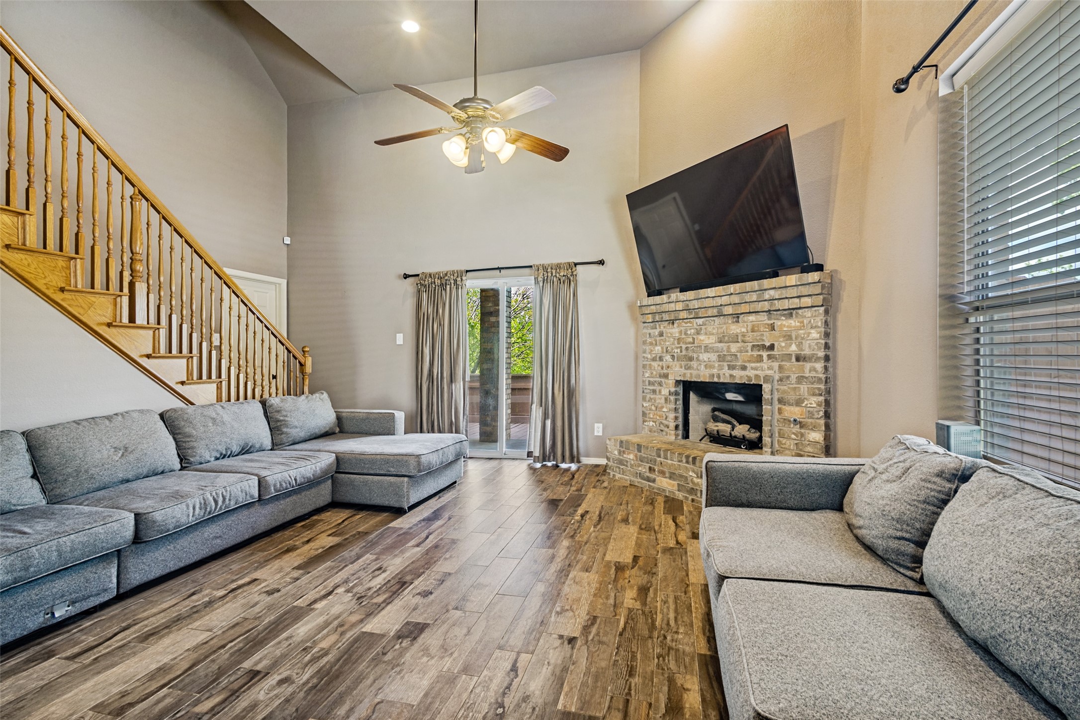 1 Pleasant Valley Sanger TX 76266
