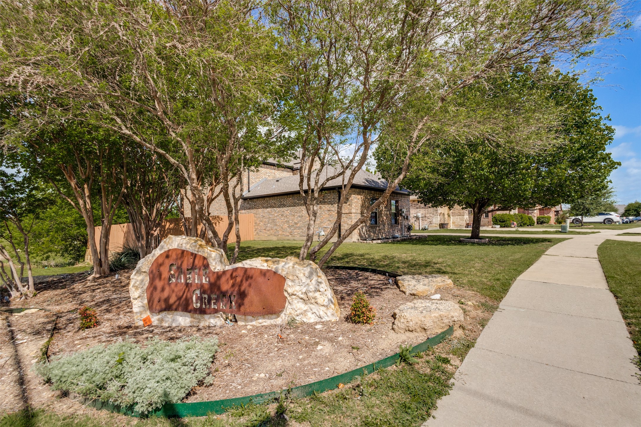 1 Pleasant Valley Sanger TX 76266