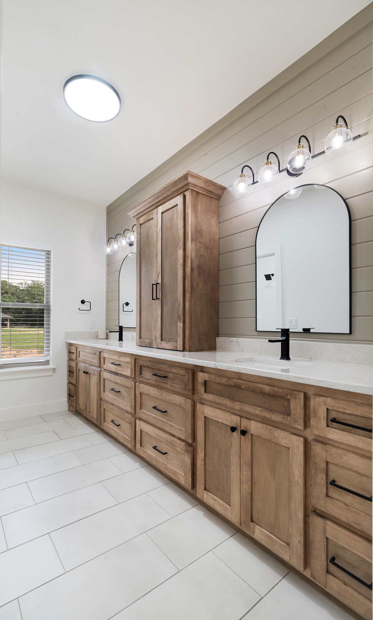 250 Private Road 45855 Blossom TX 75416