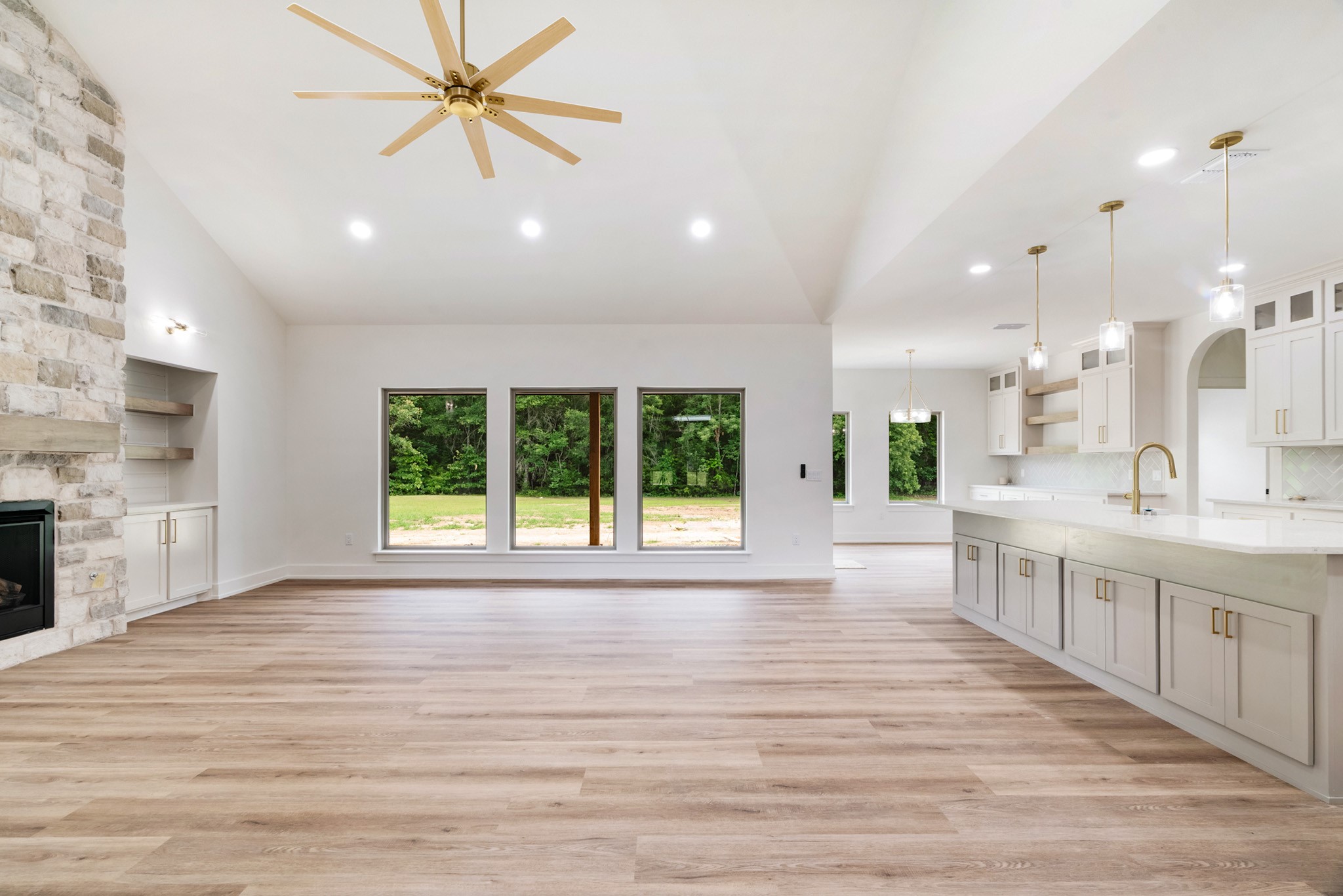 250 Private Road 45855 Blossom TX 75416