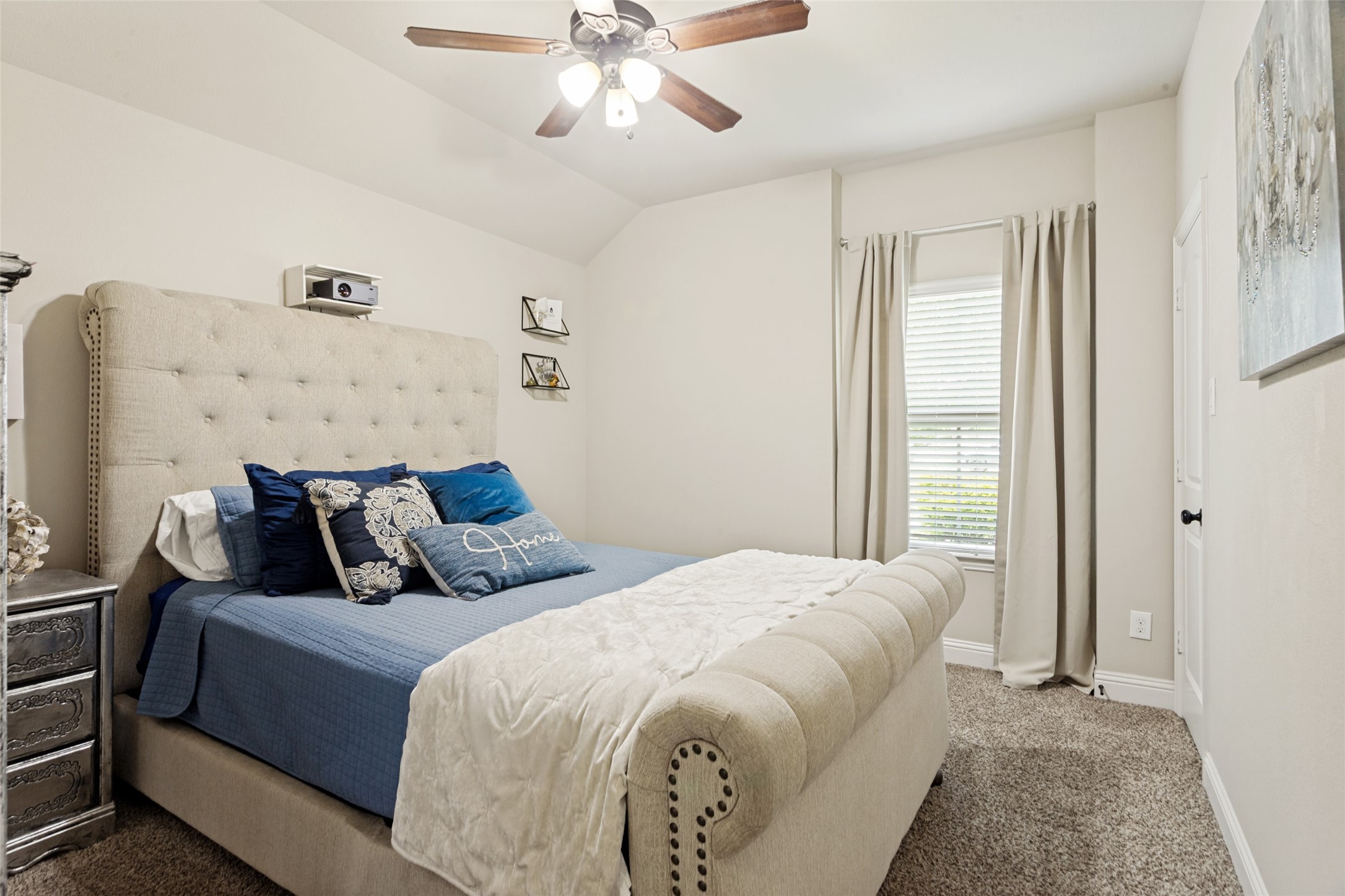 604 Hummingbird Crowley TX 76036