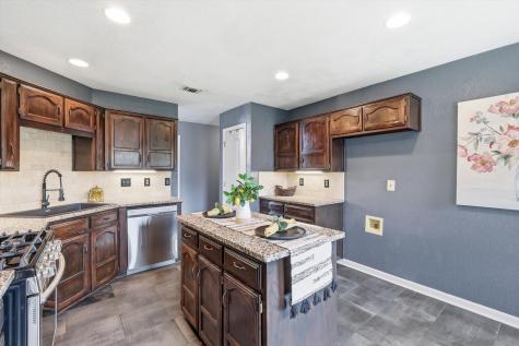 7221 Mccoy Drive Watauga TX 76148