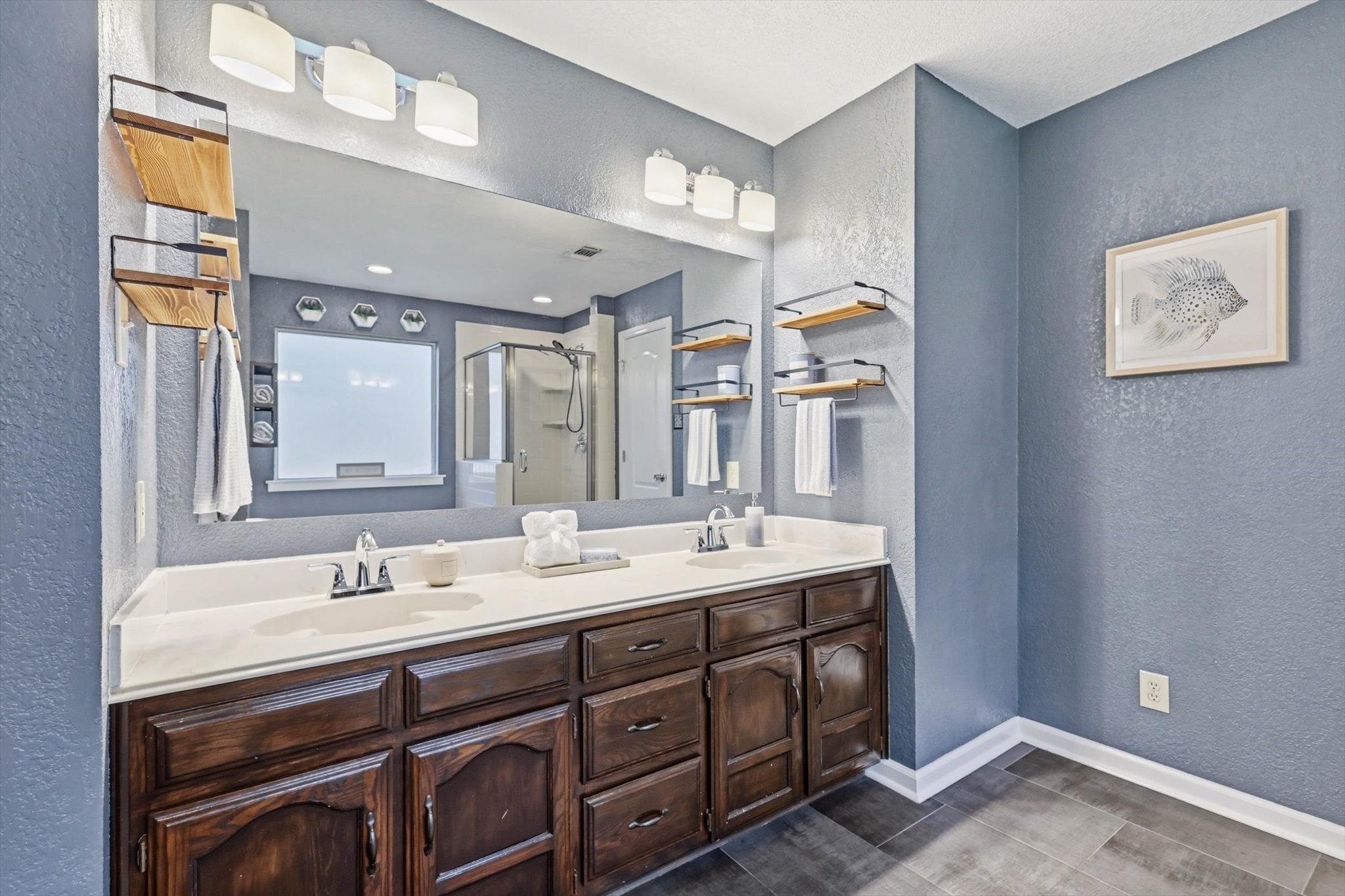 7221 Mccoy Drive Watauga TX 76148