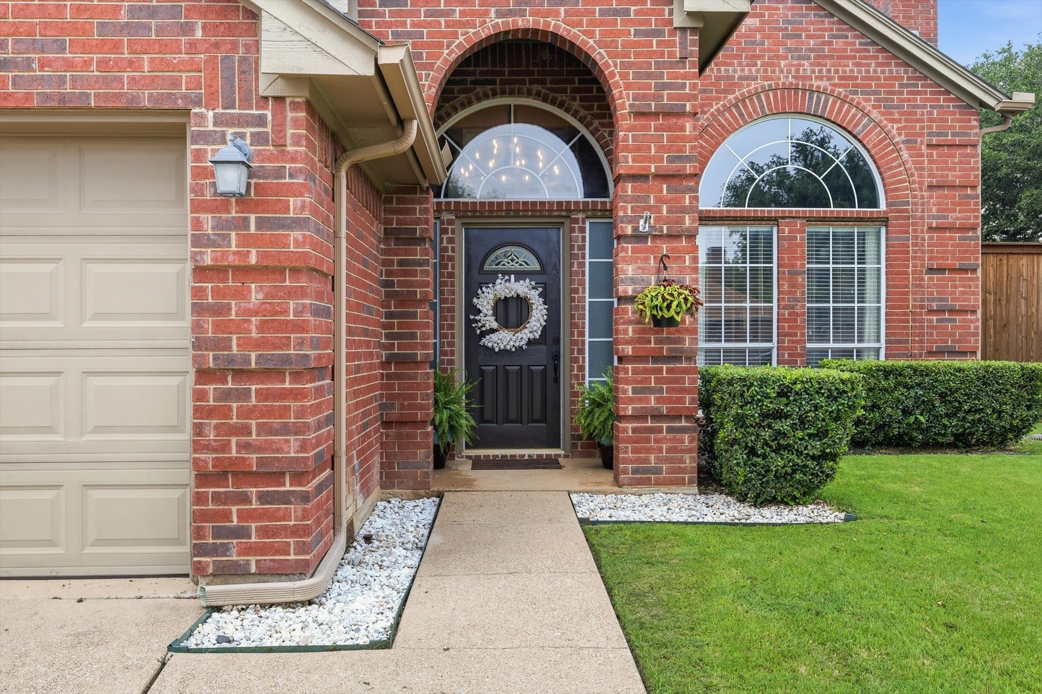 7221 Mccoy Drive Watauga TX 76148