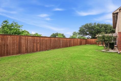 7221 Mccoy Drive Watauga TX 76148