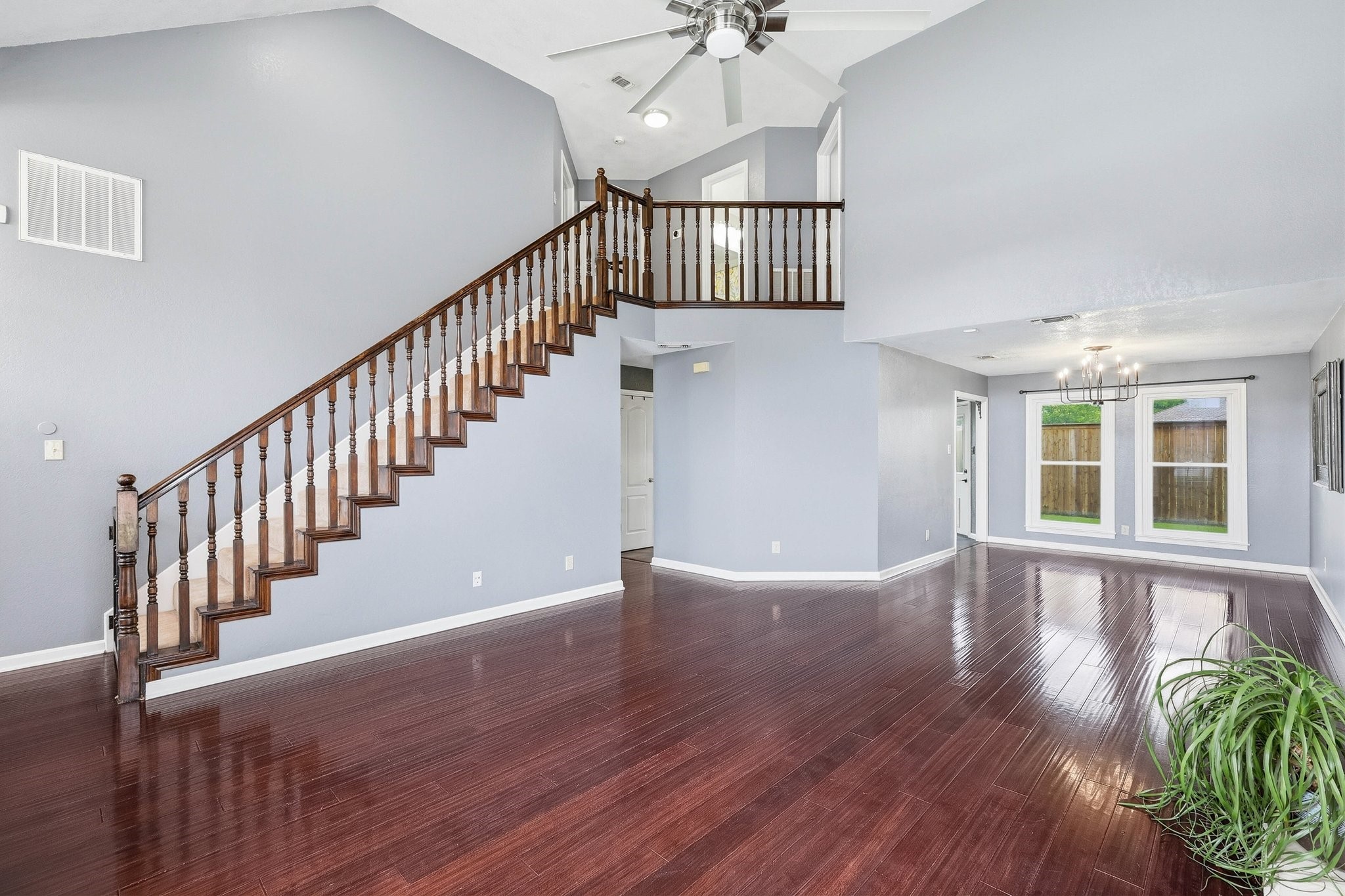 7221 Mccoy Drive Watauga TX 76148