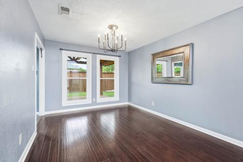 7221 Mccoy Drive Watauga TX 76148