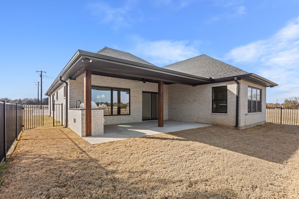 115 Palisades Drive Gordonville TX 76245