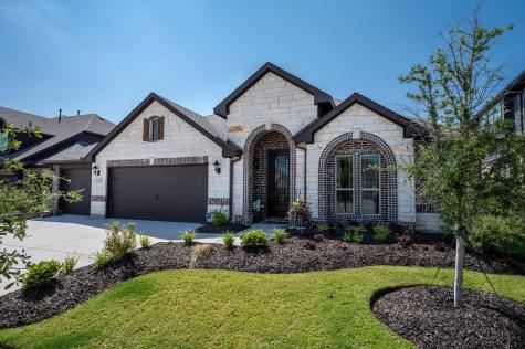 1424 Stoneleigh Place Aubrey TX 76227