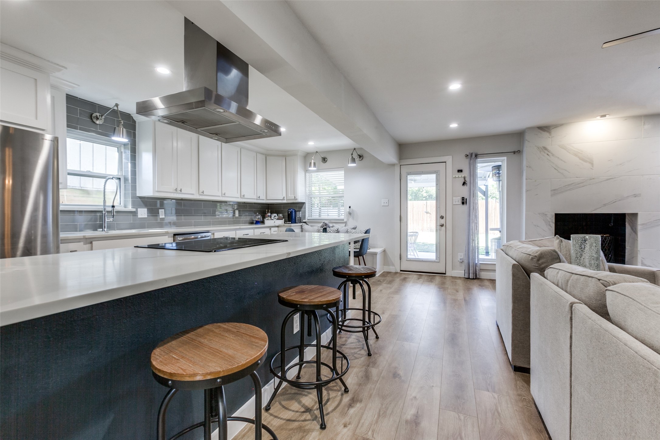 1123 La Mesa Drive Richardson TX 75080