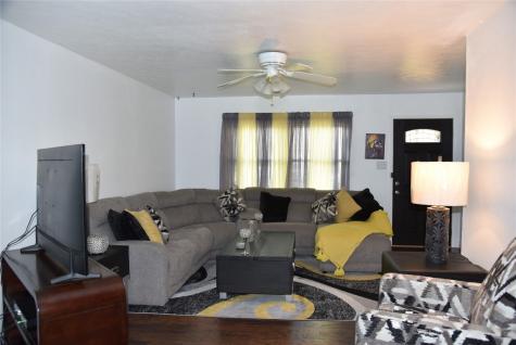 3821 Bridalwreath Drive Fort Worth TX 76133