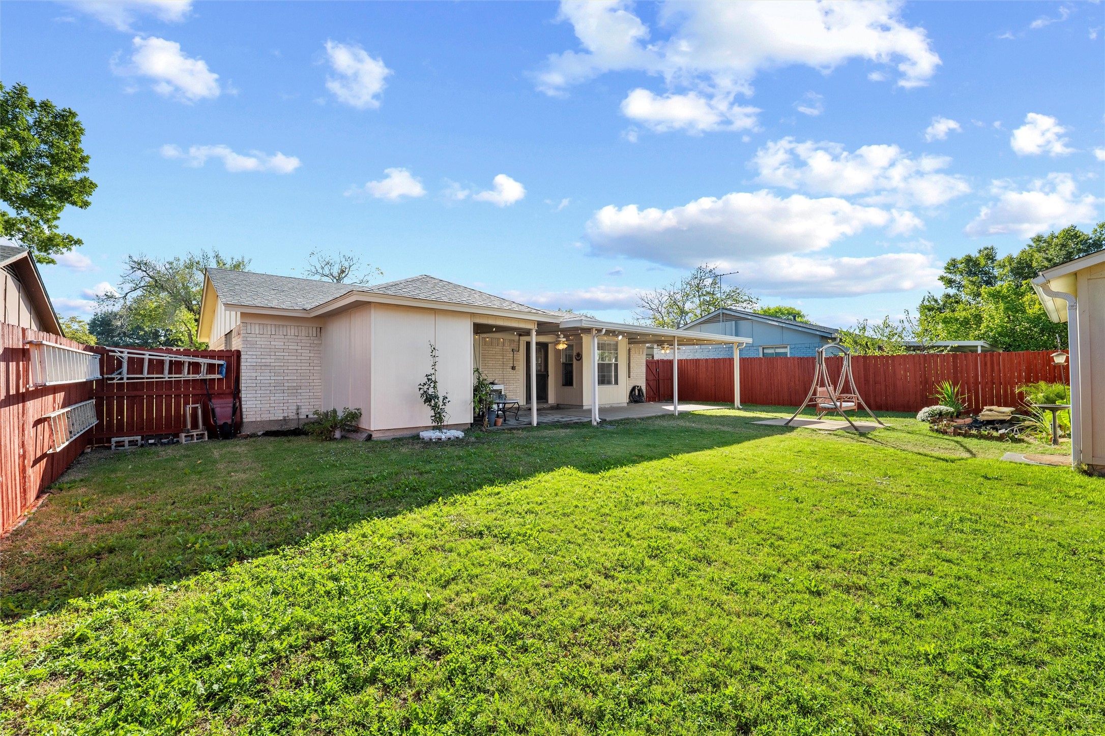 1801 Homestead Place Garland TX 75044