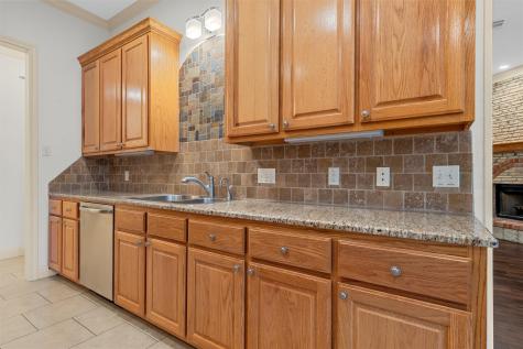 1305 Buffalo Pass Woodway TX 76712