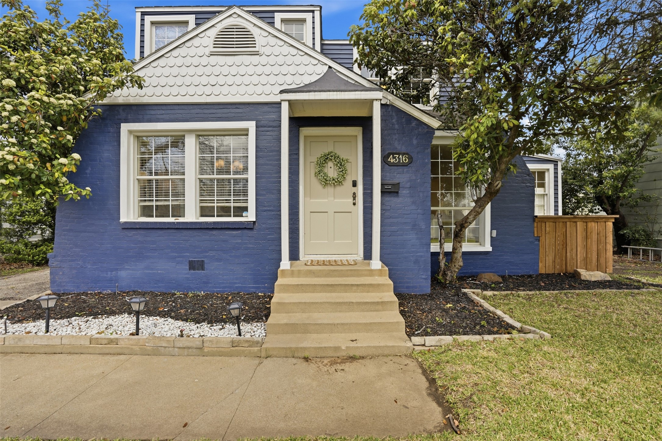 4316 Lovell Avenue Fort Worth TX 76107