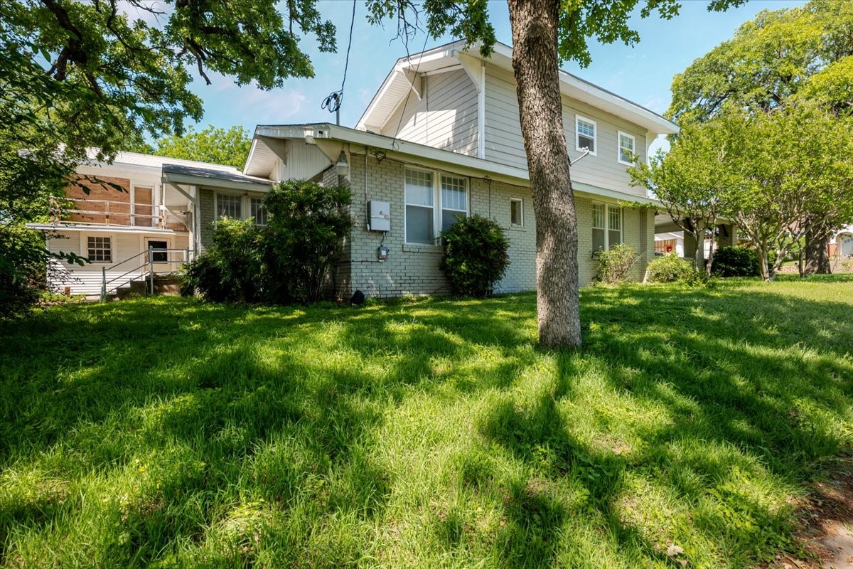 1101 N Oak Avenue Mineral Wells TX 76067