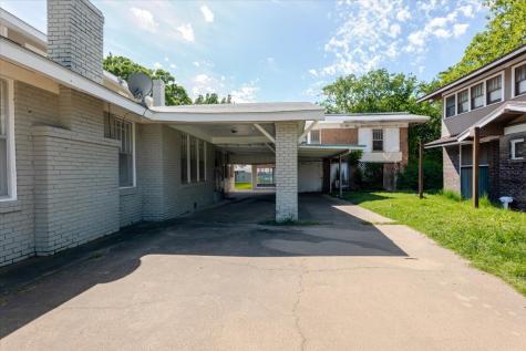 1101 N Oak Avenue Mineral Wells TX 76067