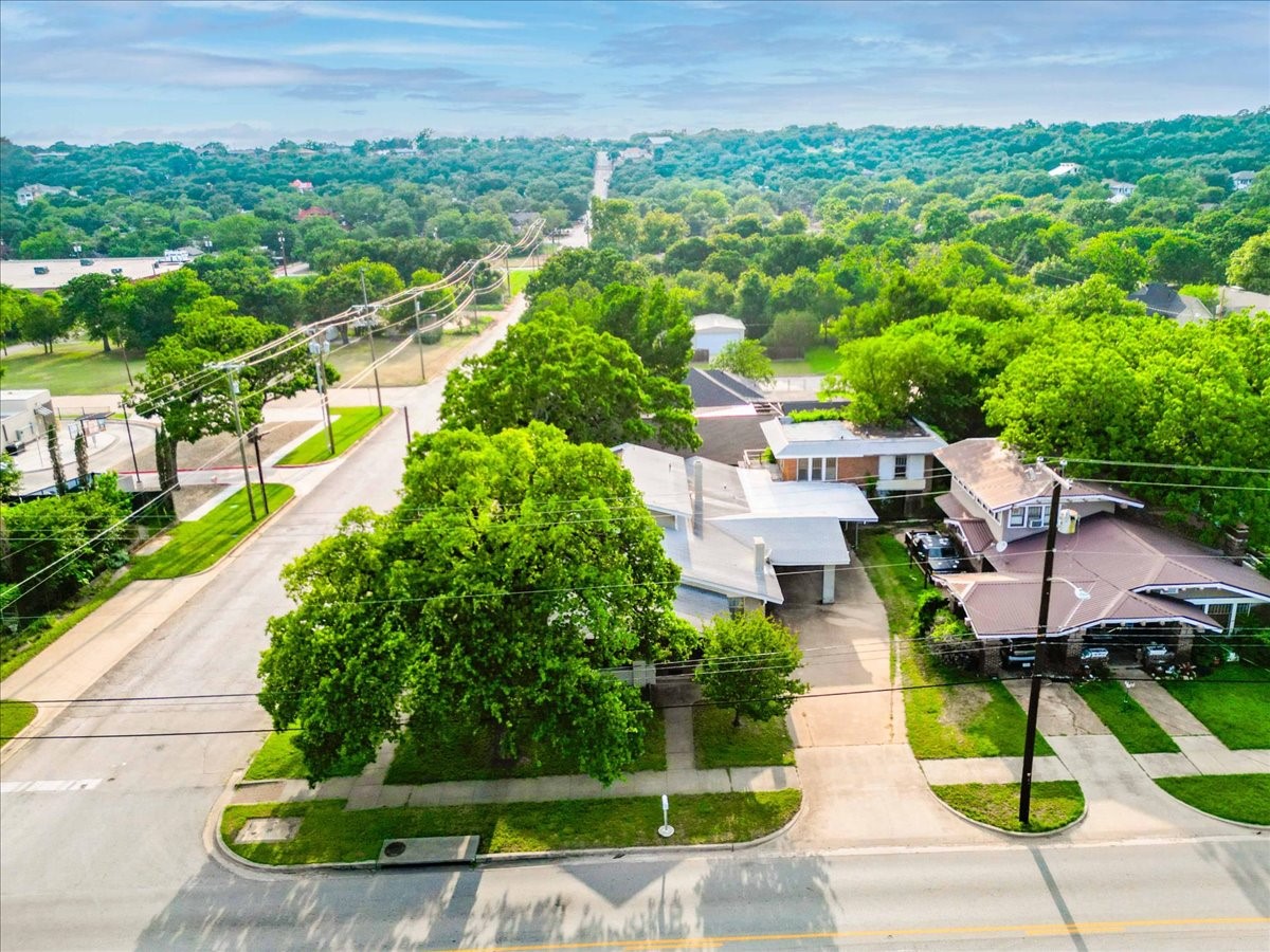 1101 N Oak Avenue Mineral Wells TX 76067