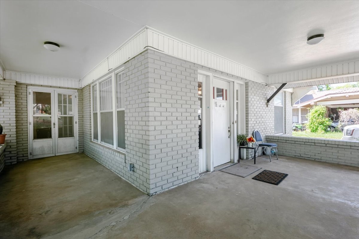1101 N Oak Avenue Mineral Wells TX 76067