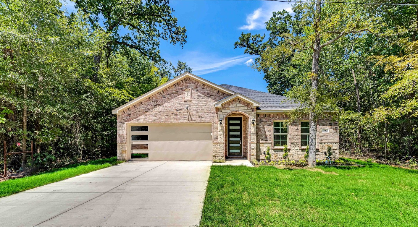 109 Oakwood Drive Trinidad TX 75163
