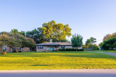 309 School House Road Paradise TX 76073