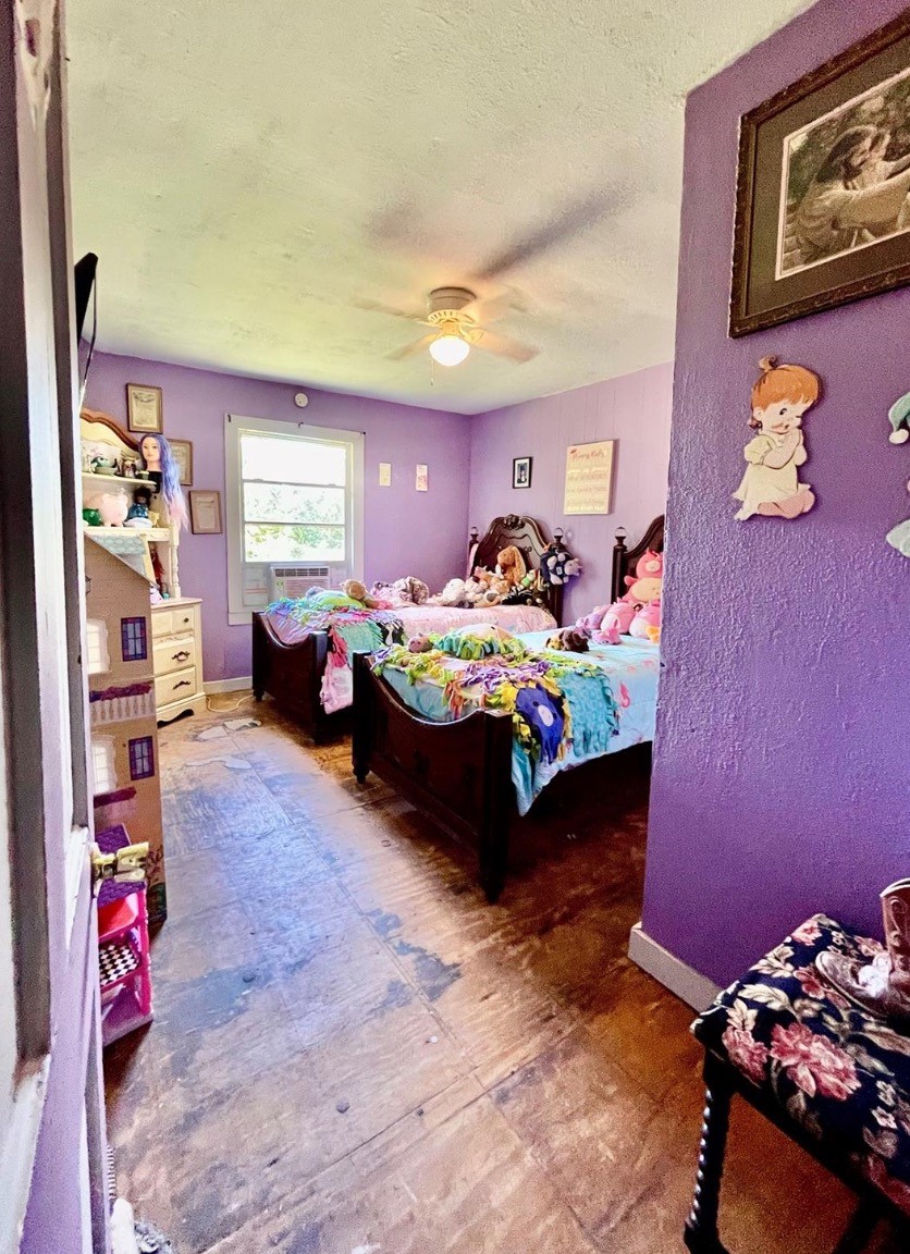 514 W Roosevelt Avenue Whitney TX 76692