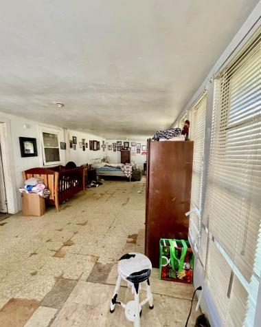 514 W Roosevelt Avenue Whitney TX 76692