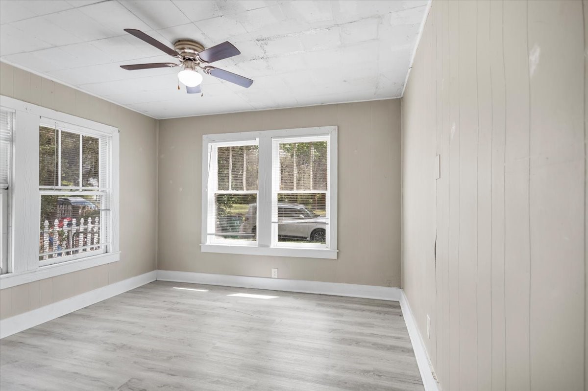 707 Green Palestine TX 75801