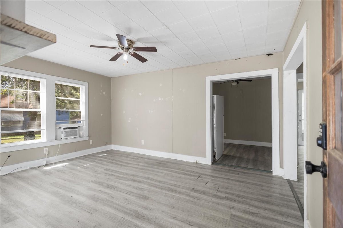 707 Green Palestine TX 75801
