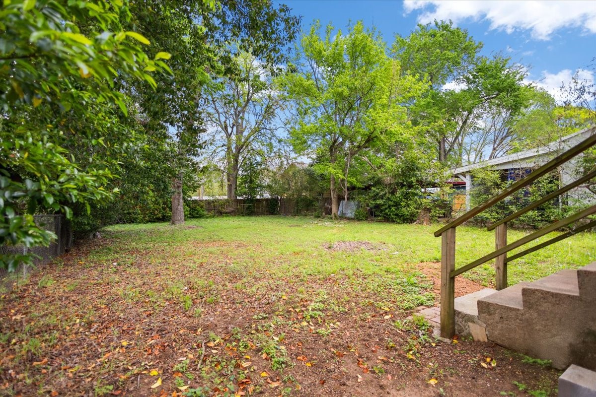 707 Green Palestine TX 75801