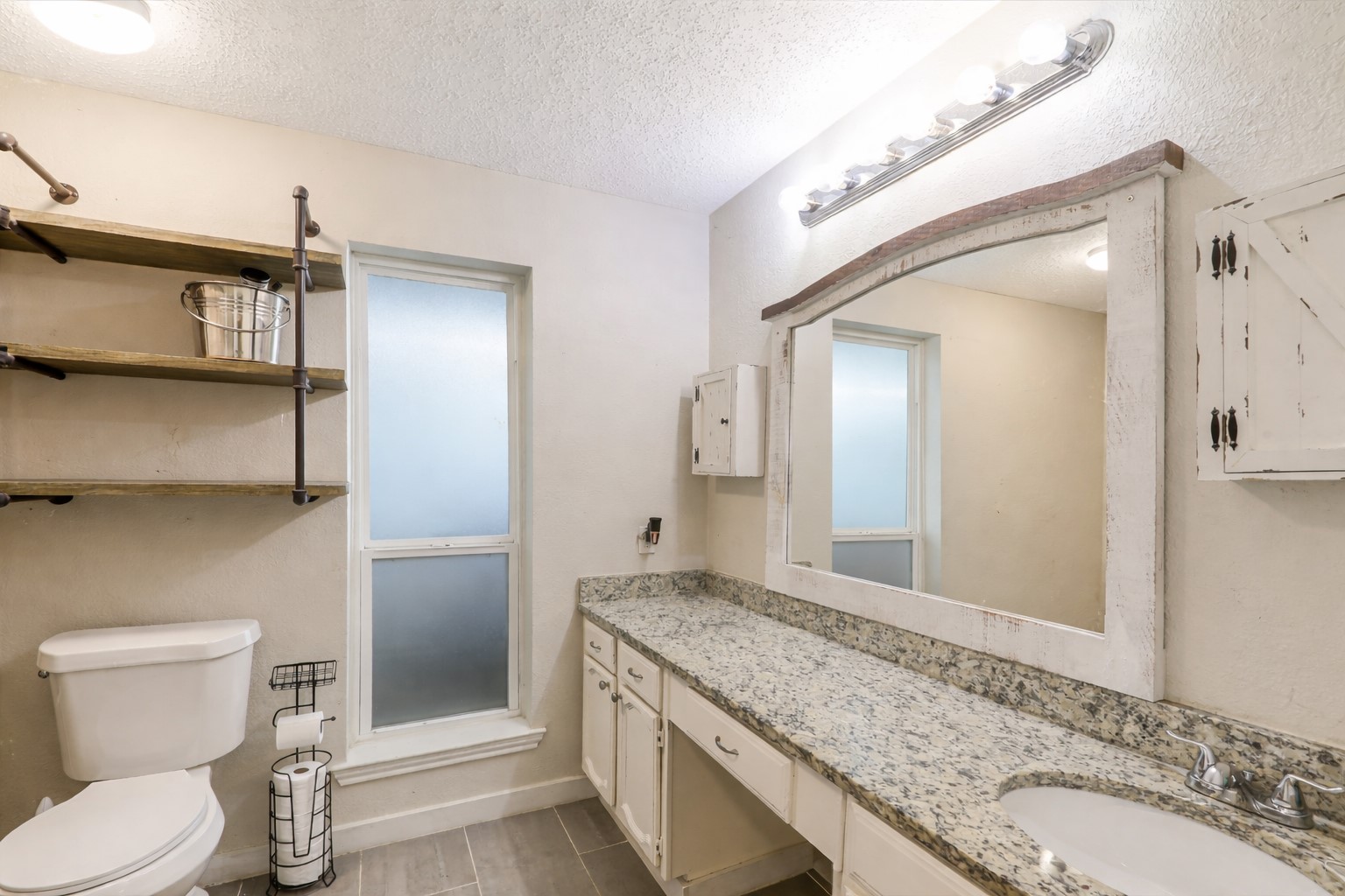 317 Stillmeadow Drive Garland TX 75040